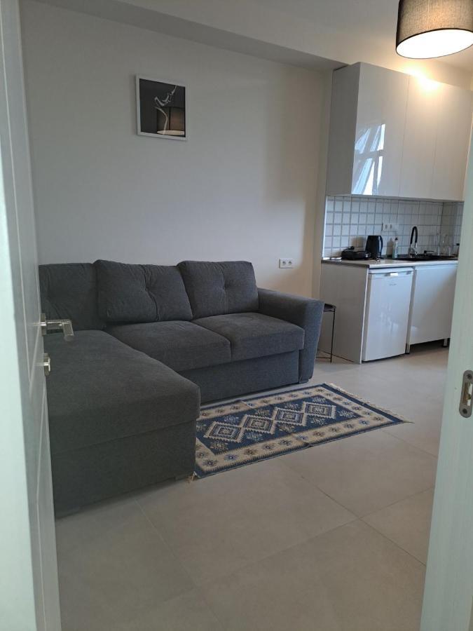 Izo'S Home Kutaisi Luaran gambar